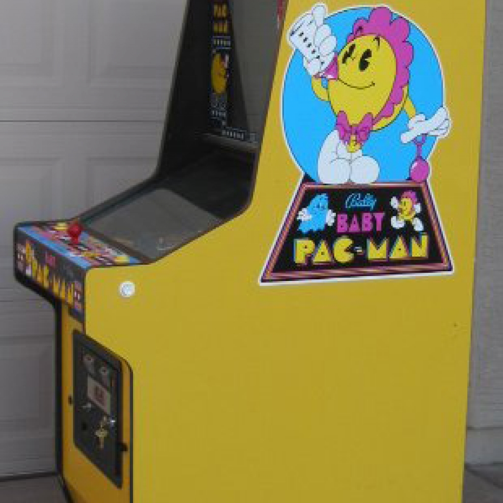Baby Pac-Man Side Art